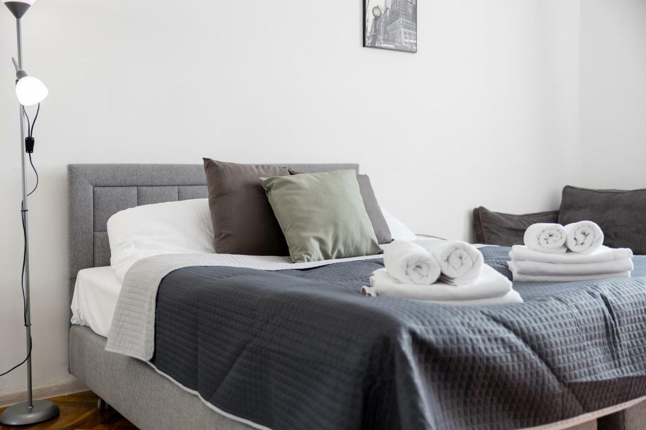 City Centre Apartment Warszawa Eksteriør billede